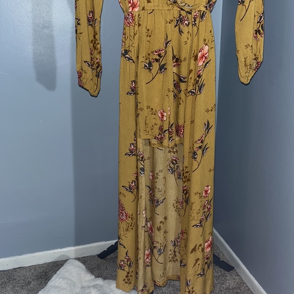 Peyton Bre Yellow Floral Romper Size 12 - Picture 5 of 11